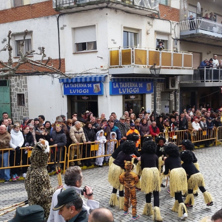 2 infantil comparsas